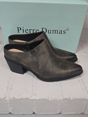 Pierre Dumas Black Slip-On Block Heel Mules